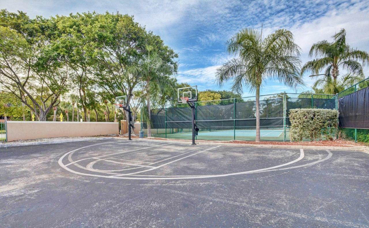 Renovated 2/2 Unit At Yacht Club/Aventura Apartment Exterior foto